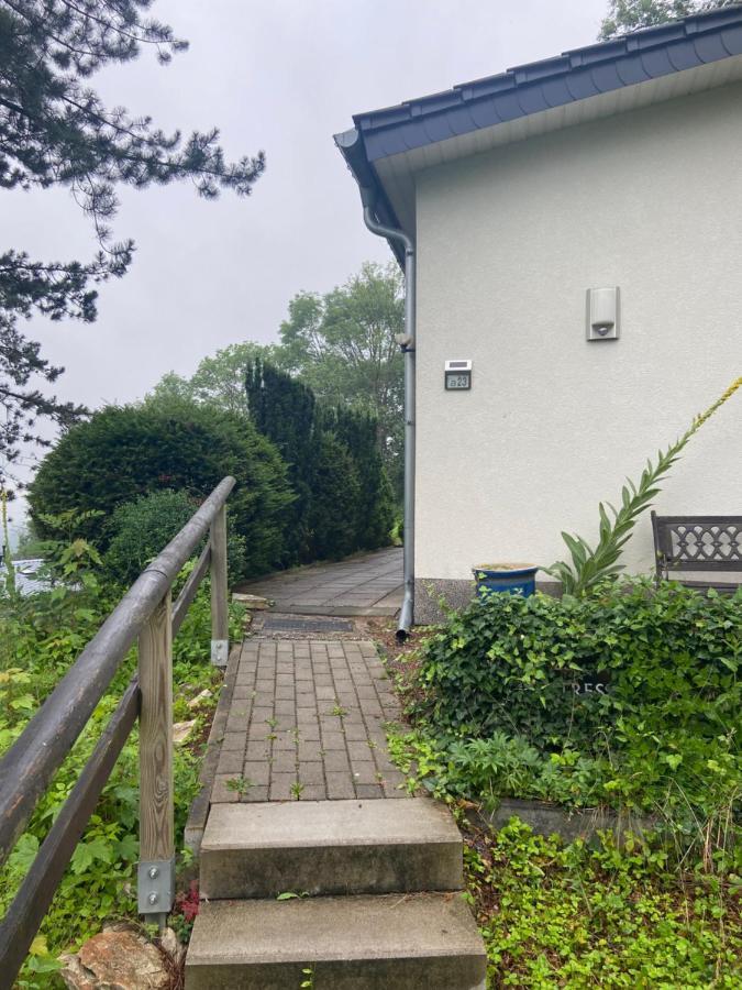 Traumhaftes Ferienhaus Husen Exterior photo
